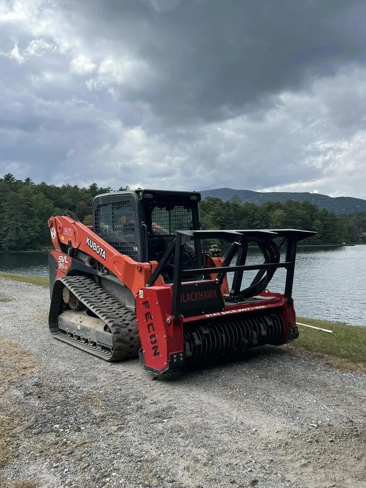 Local yard cleanup service in Mills River, NC by Rawlins Landscaping & Grading