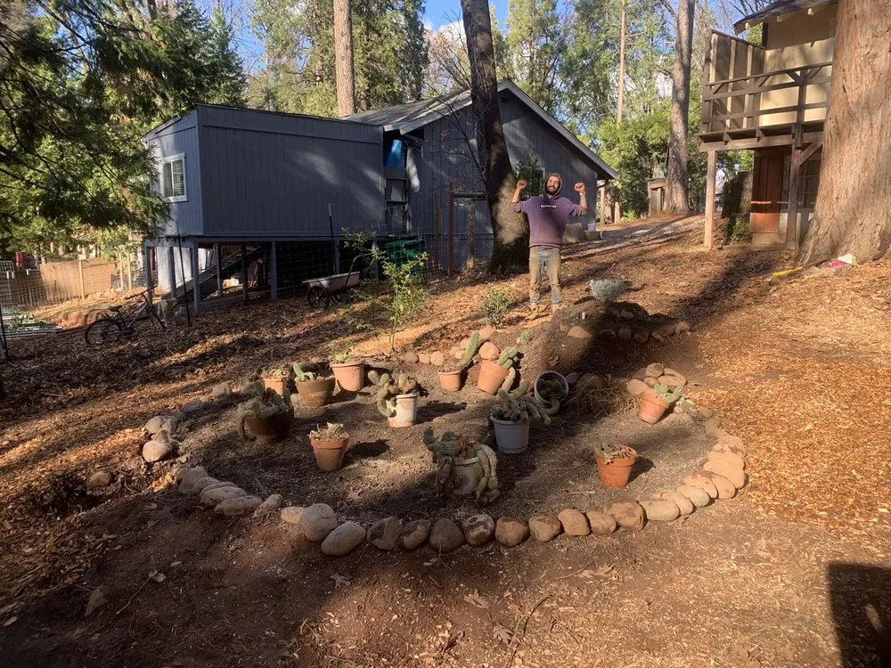 Professional garden landscaping in Arcata, CA by Rawsuns' Landscaping