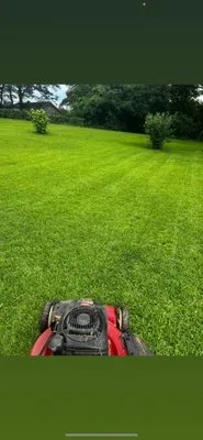 Rayburn Outdoor Management Logo