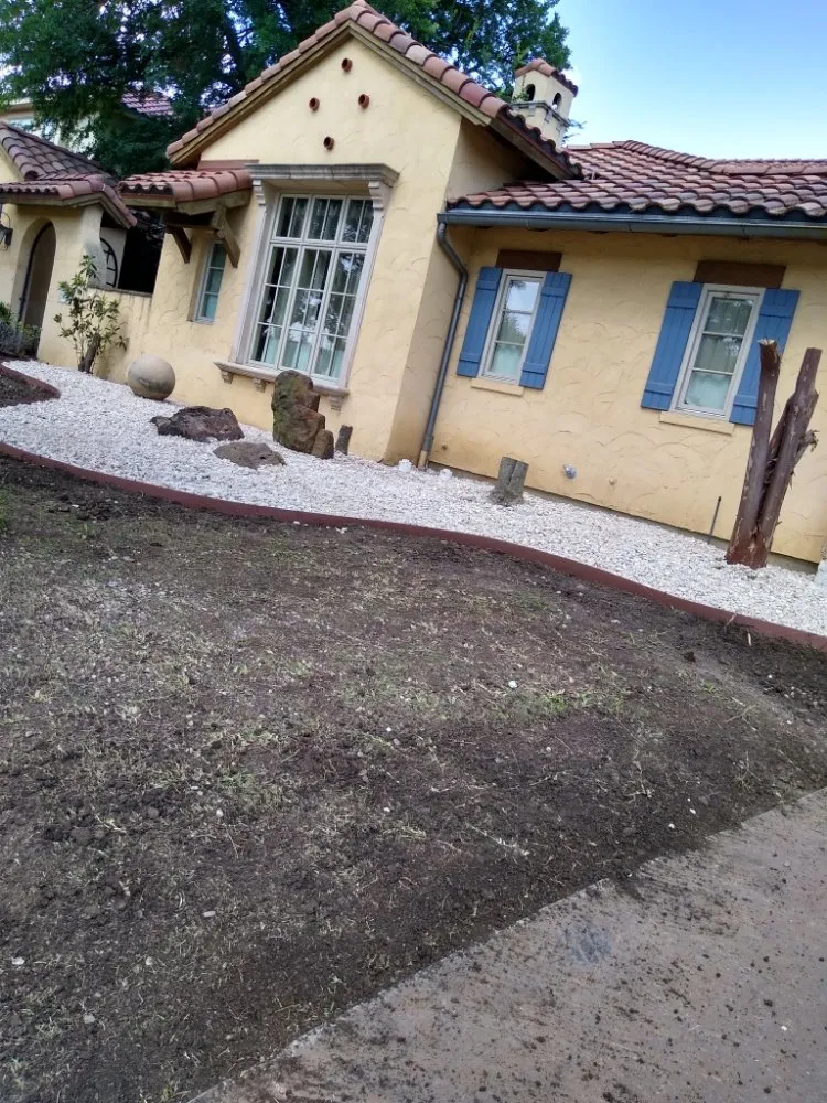 Affordable landscape design for beautiful yards in Denton, TX by Raymond Lawn Service