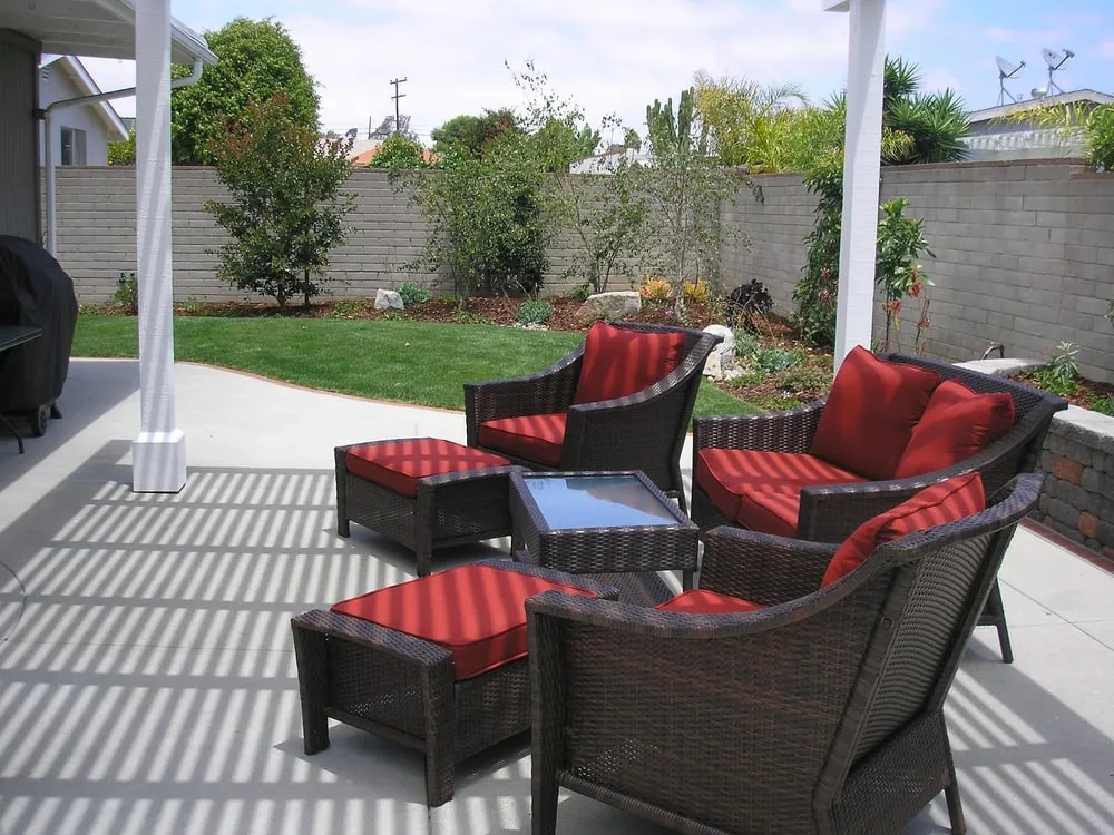 Affordable garden landscaping for year-round maintenance in San Diego, CA by Raymond Torres & Daughter Landscaping