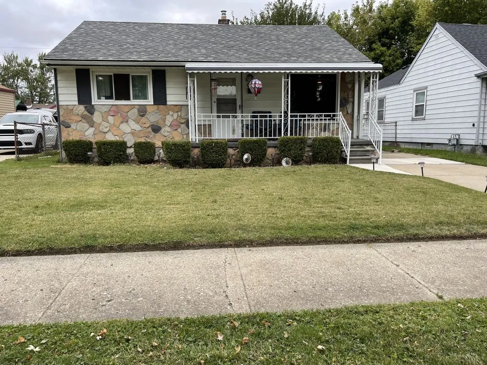 Reliable outdoor landscaping in Wyandotte, MI by Raymond’s Lawn Care