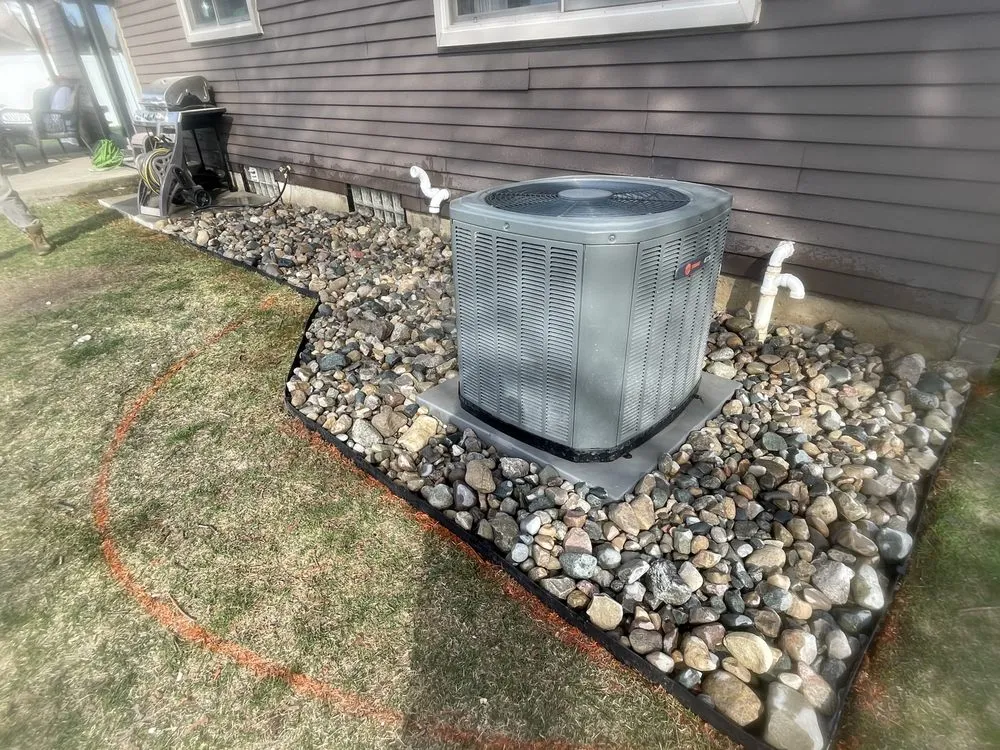 Local lawn care service experts serving Wyandotte, MI - Raymond’s Lawn Care