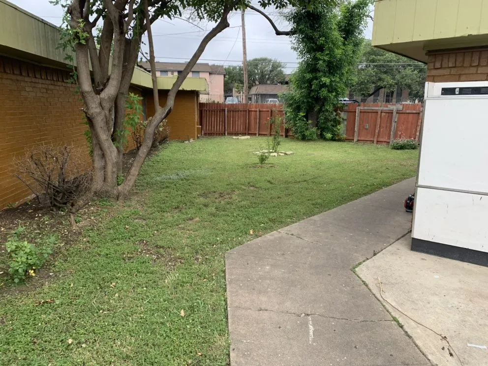 Local yard maintenance in Dale, TX by Rayon Landscaping