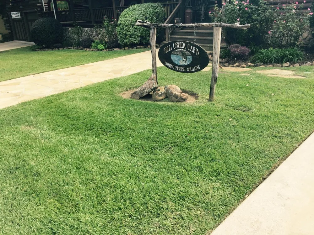 Professional landscaping services experts serving Tyler, TX - Rayo's Lawn Care & Landscape