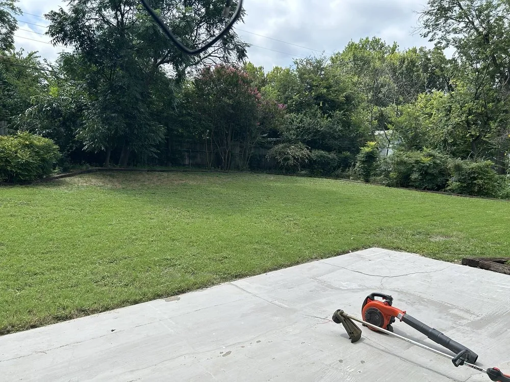 Reliable residential landscaping for residential properties across Dallas, TX - Rays Contracting