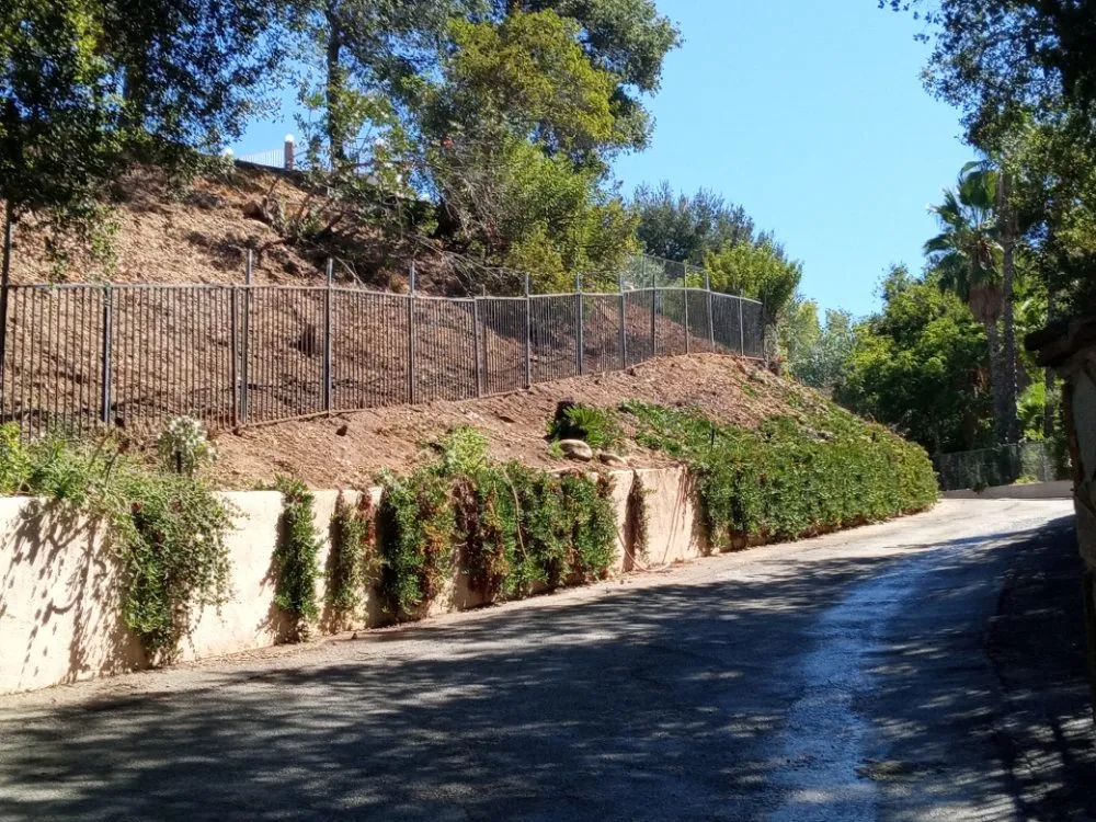 Affordable lawn mowing service experts serving Pasadena, CA - Ray's Landscape & Garden Service