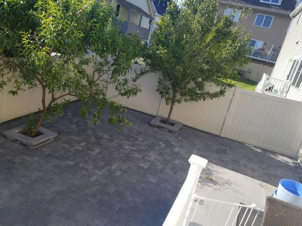 Top-rated landscape installation in Everett, MA by Ray's landscaping