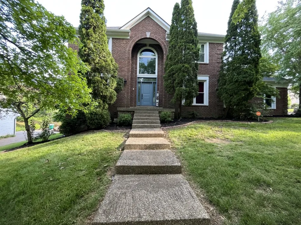 Reliable lawn care service for year-round maintenance in Louisville, KY by Rays Lawn Care