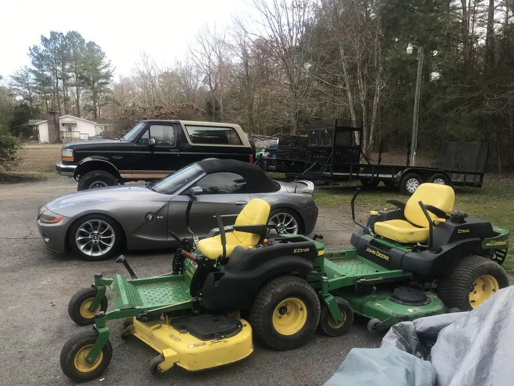 Trusted lawn care service for beautiful yards in Lexington Park, MD by Ray’s Lawncare and Landscape Service