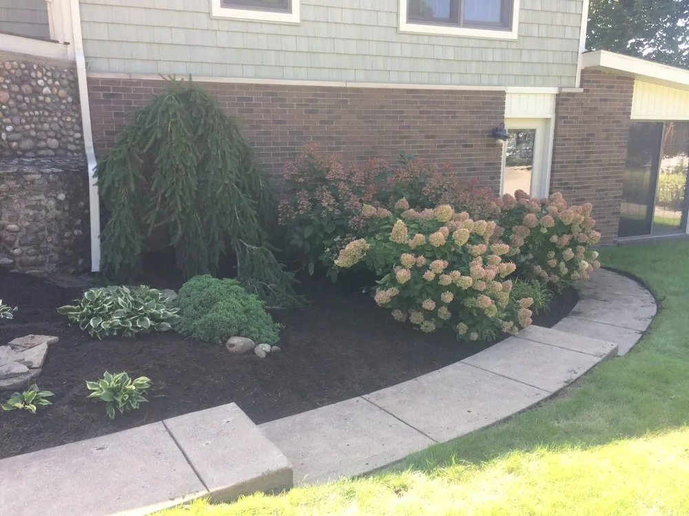 Expert landscape design in Bronson, MI - Rays Lawncare Plus