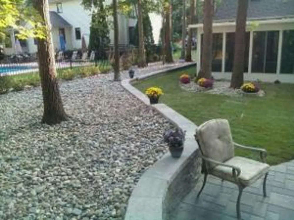 Professional outdoor landscaping in Williamstown, NJ - Ray's Professional Lawn Service