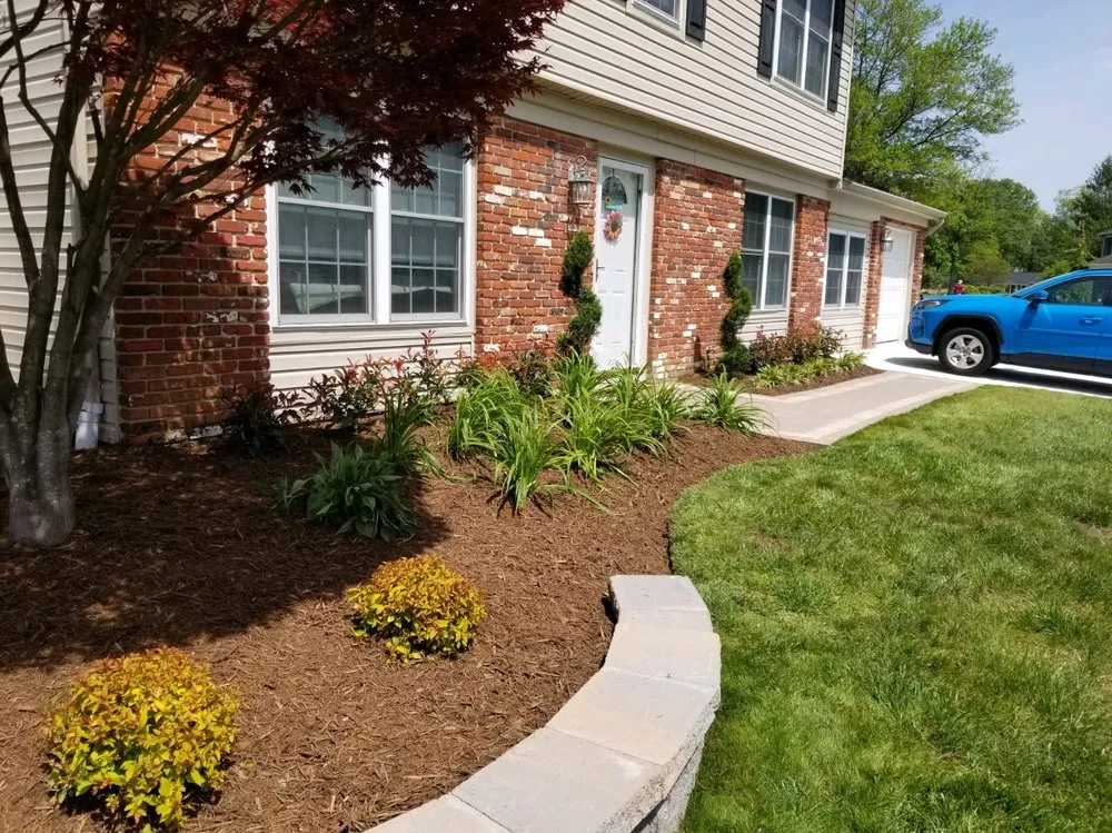 Custom landscape installation experts serving Williamstown, NJ - Ray's Professional Lawn Service