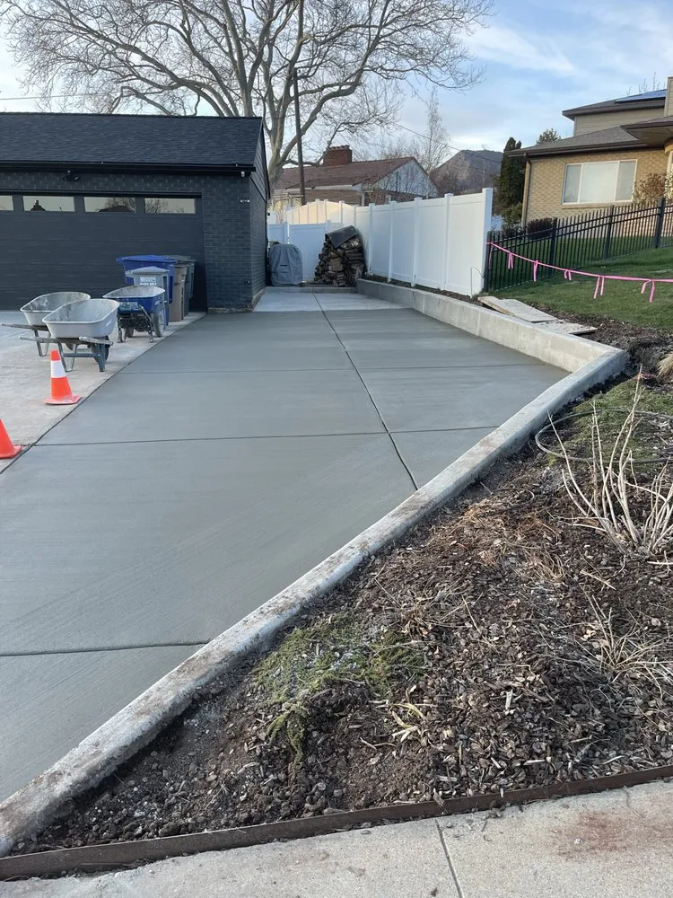 Local yard maintenance for homes in West Jordan, UT by Razorback Concrete