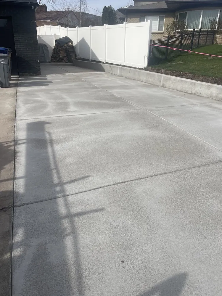 Affordable lawn care service in West Jordan, UT by Razorback Concrete