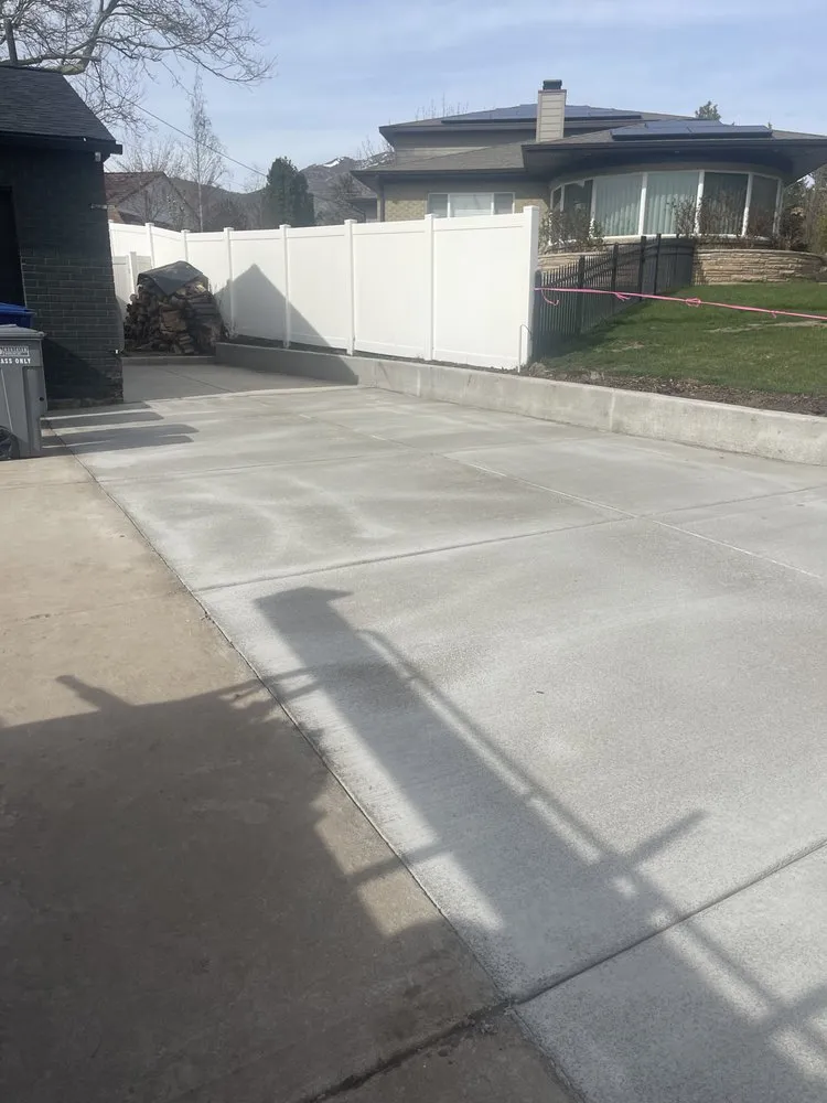 Trusted lawn care service in West Jordan, UT - Razorback Concrete