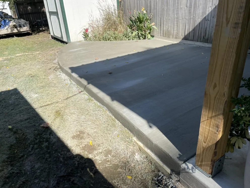 Expert yard cleanup service in Buffalo, TX - Razorline Concrete & Land Services