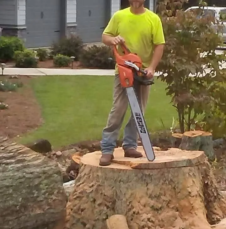 Top-rated yard maintenance experts serving Seneca, SC - Razors Edge Lawn Care and Tree Work