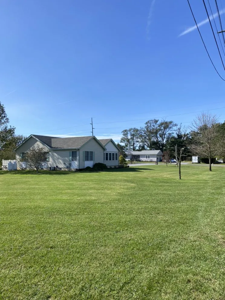 Professional landscape design in Dennisville, NJ by Razor’s Edge Lawn Care