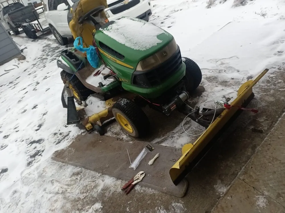 Custom landscaping services in Sharon, PA - Razor's Edge Property Management