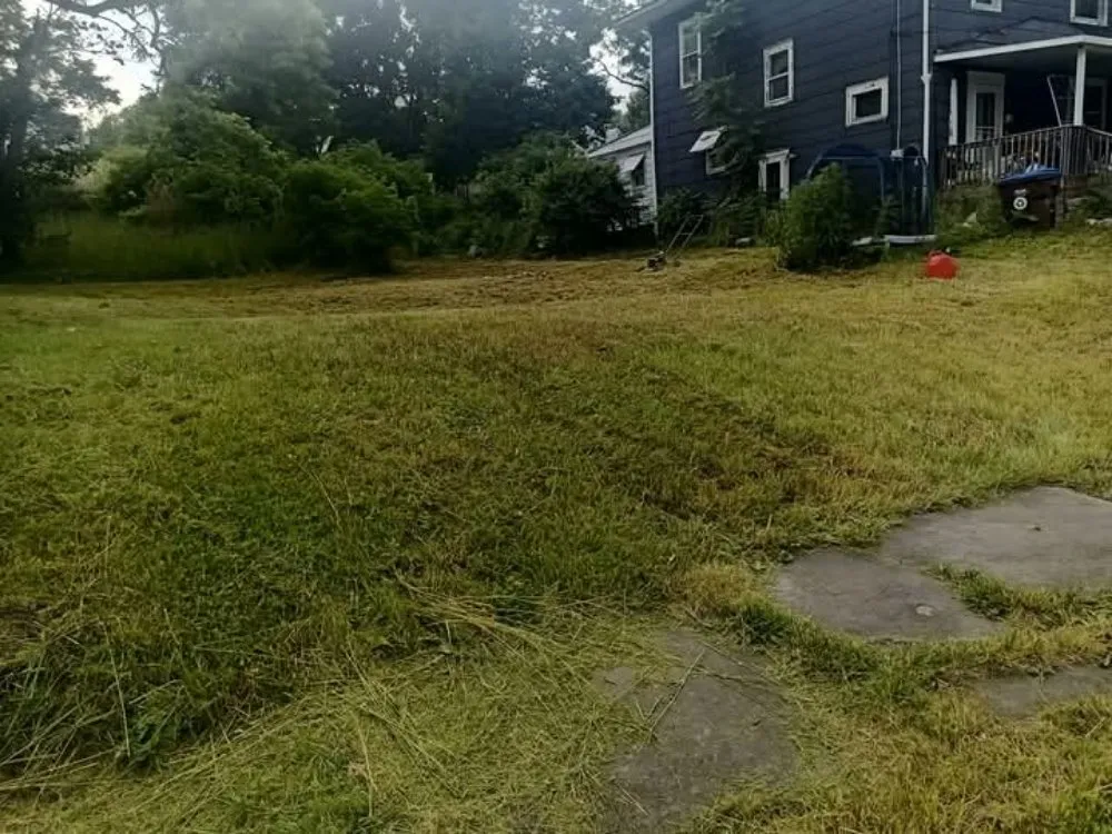 Custom lawn mowing service in Sharon, PA by Razor's Edge Property Management