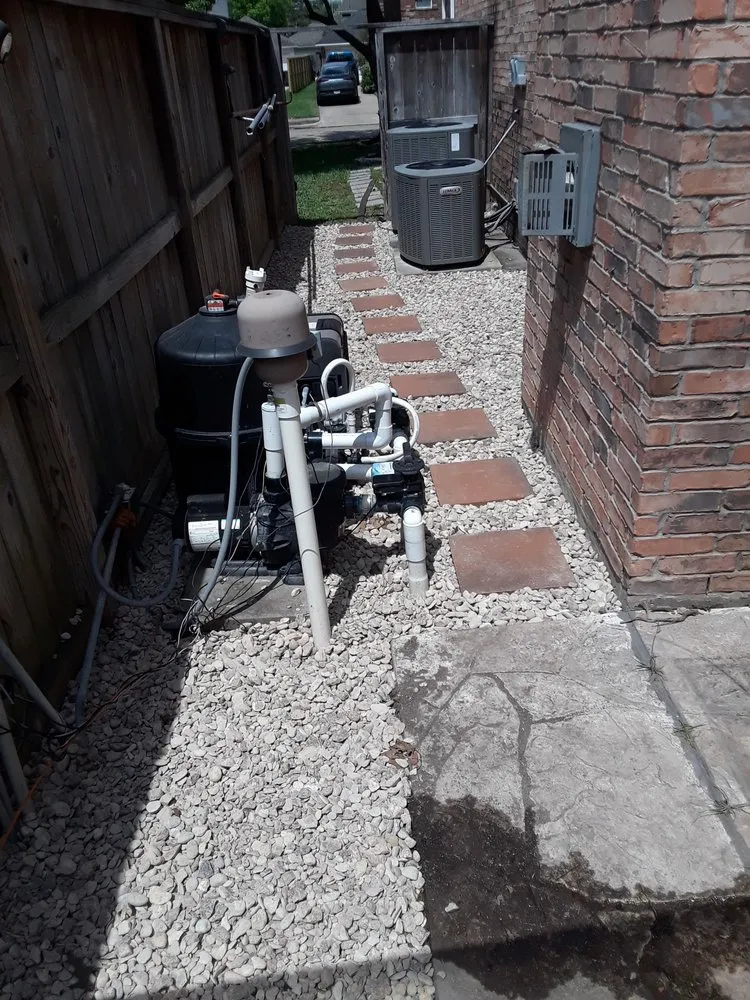 Custom landscaping services in Houston, TX - Razo’s Lawn & Landscaping