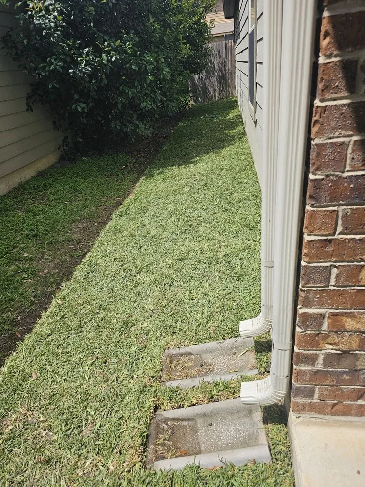 Local landscape design for homes across Houston, TX - Razo’s Lawn & Landscaping