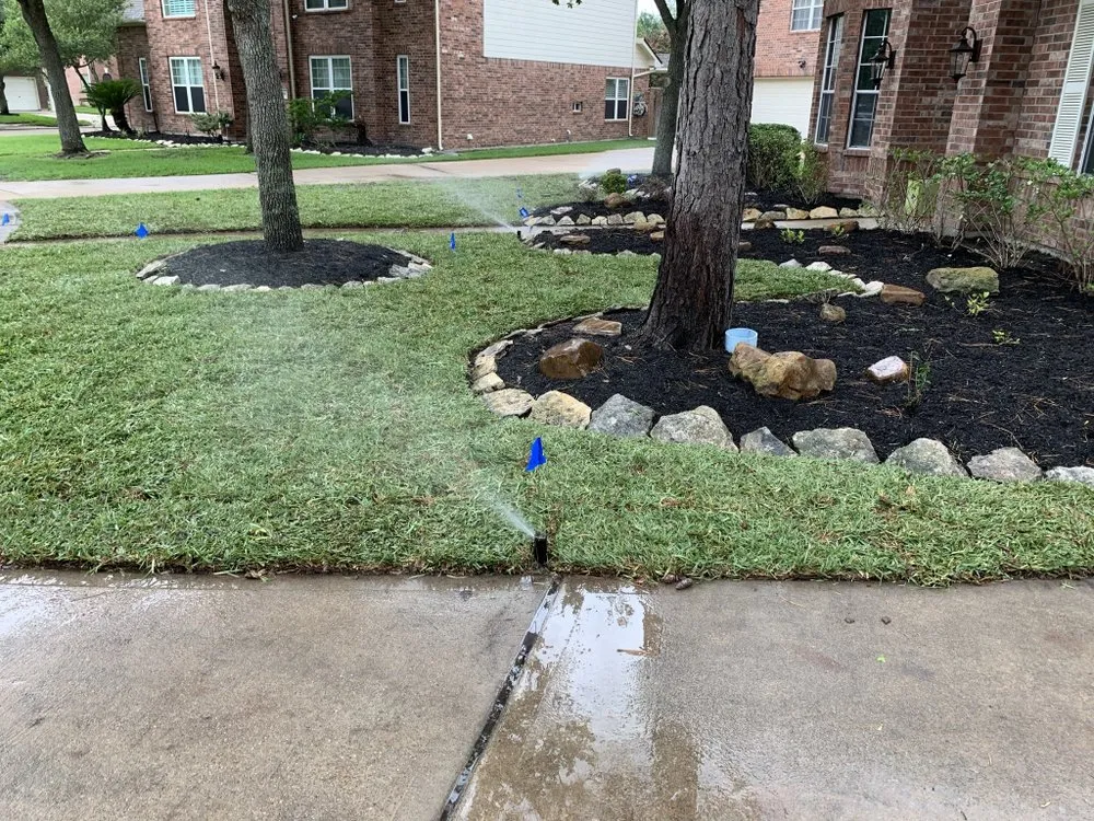 Custom landscape design experts serving Houston, TX - Razo’s Lawn & Landscaping
