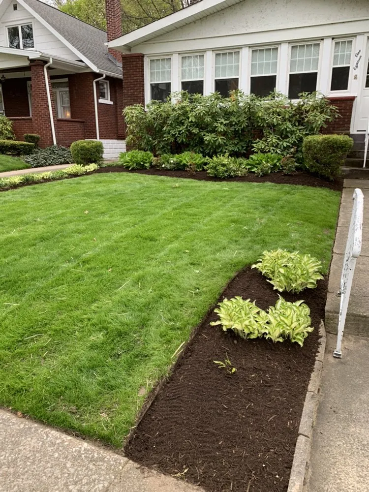 Expert yard maintenance in Erie, PA - RB Landscape & Landcare
