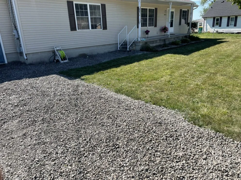 Affordable garden landscaping experts serving Southgate, MI - R&B Landscaping and Snow Removal