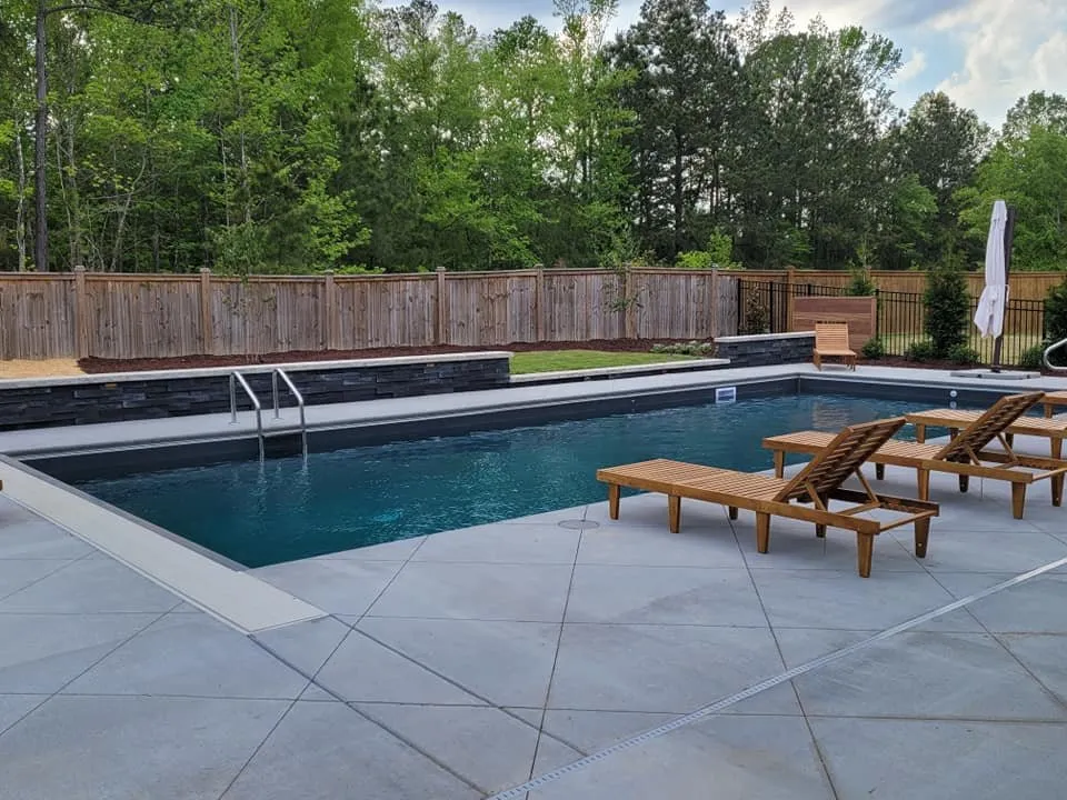 Reliable garden landscaping experts serving Holly Springs, NC - RB Landscaping