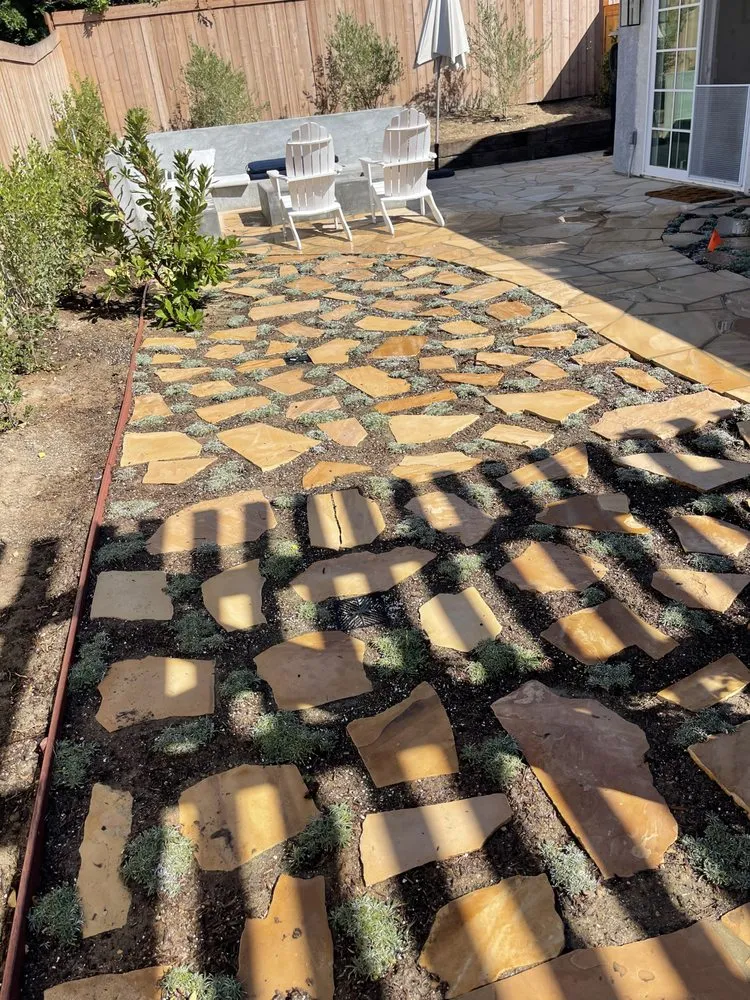 Custom garden landscaping in Oxnard, CA by RB Landscaping