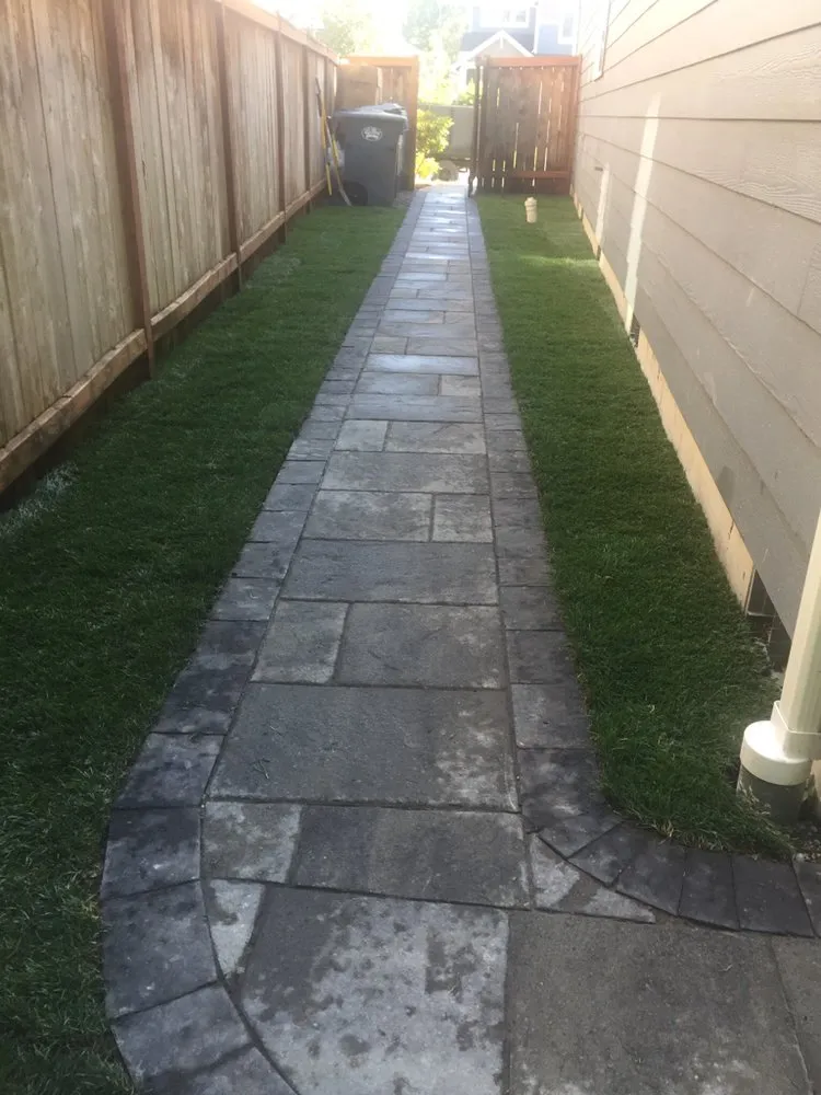 Professional landscaping services in Renton, WA by RB Landscaping Service