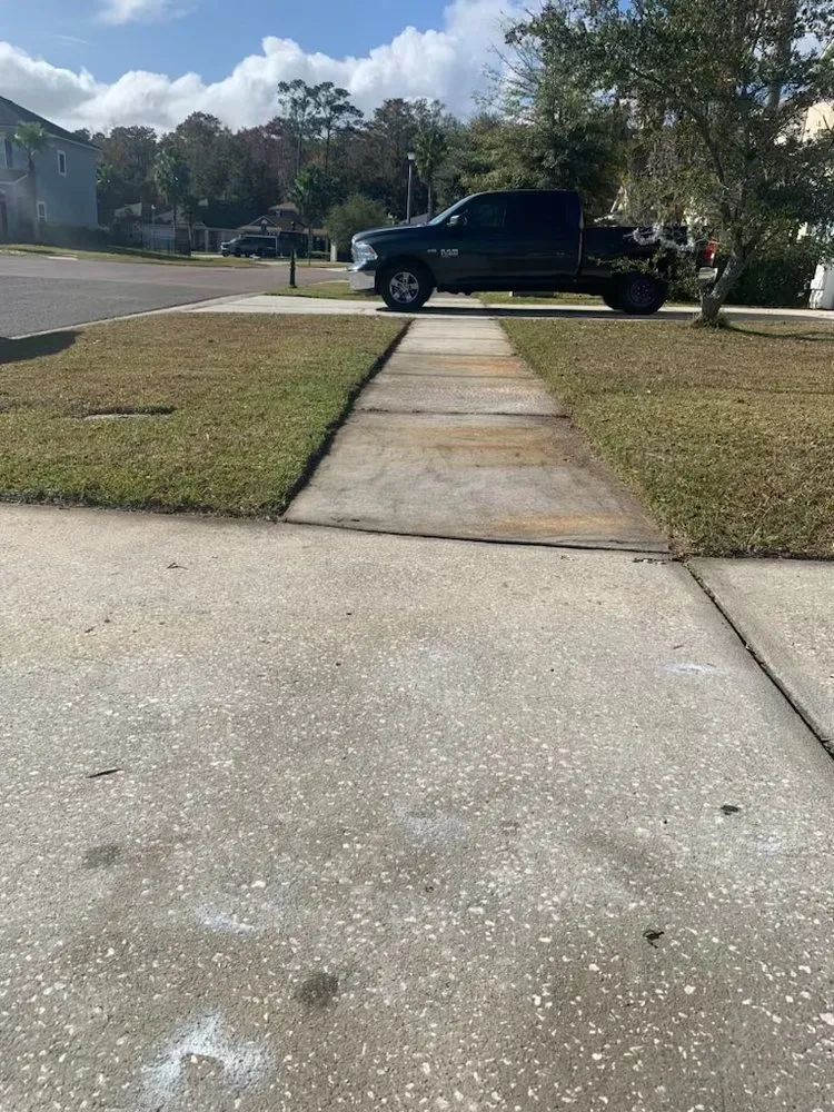 Reliable garden landscaping experts serving Jacksonville, FL - R&B Lawn Care And More