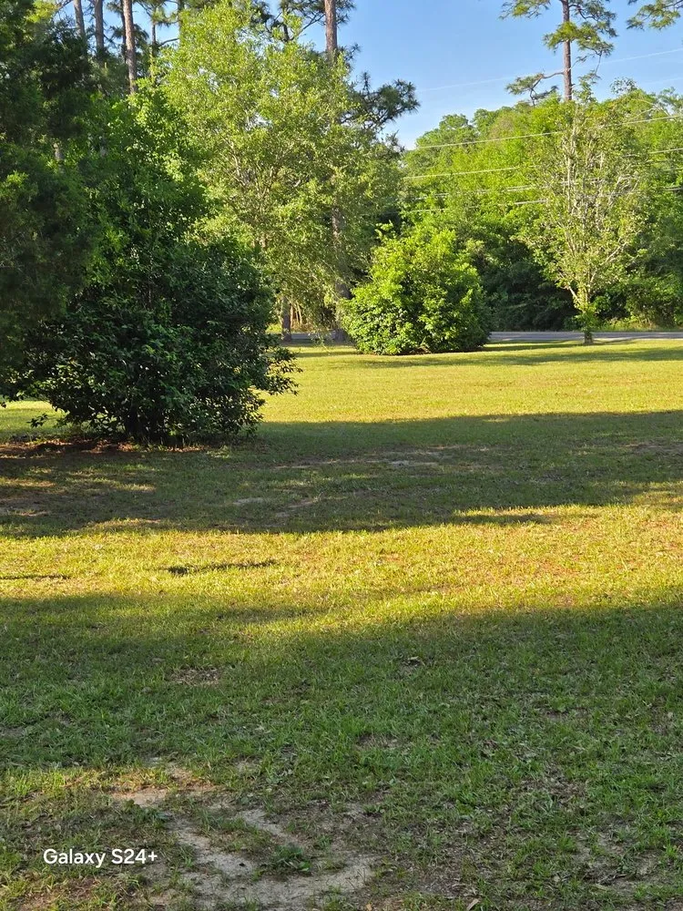 Top-rated lawn mowing service for outdoor upgrades in Biloxi, MS by R&B Lawn Maintenance