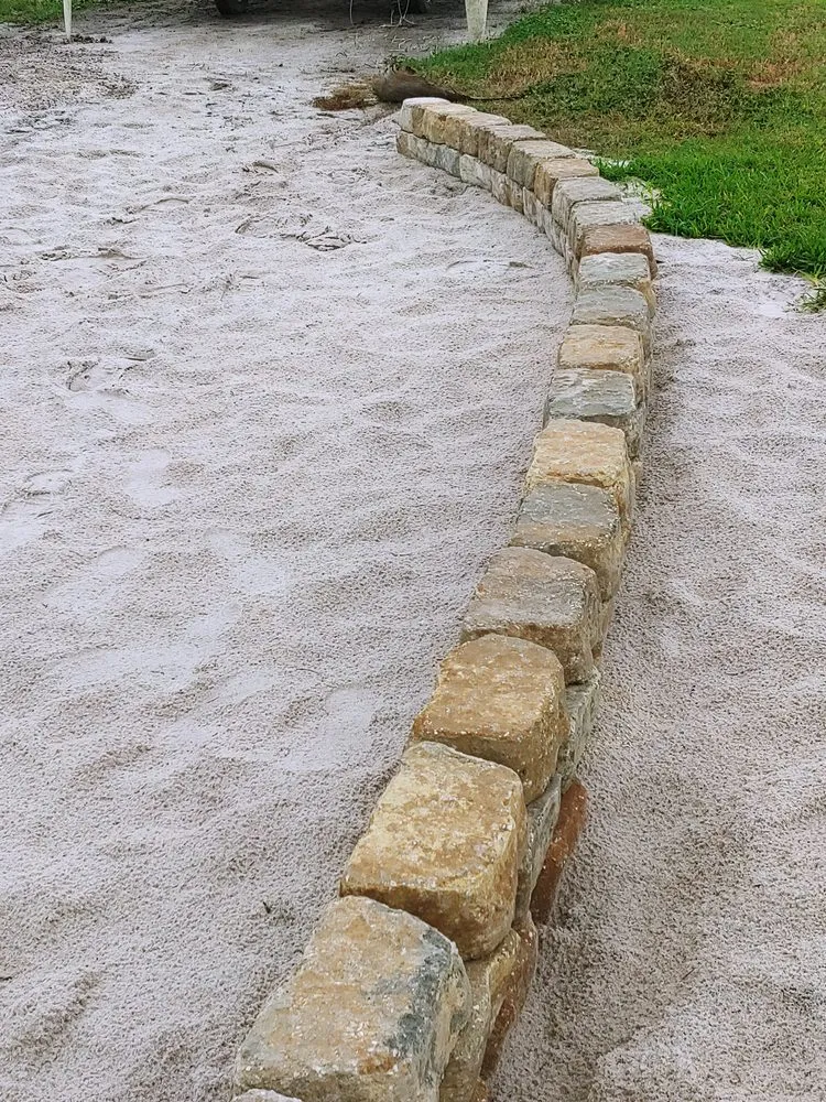 Affordable yard cleanup service for year-round maintenance across Lake Placid, FL - RB LAWN SERVICE