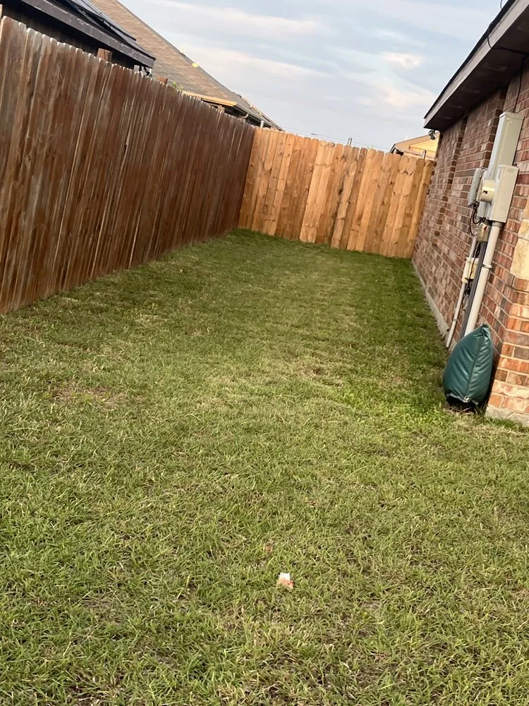 Expert lawn mowing service in Killeen, TX by RB Mowing