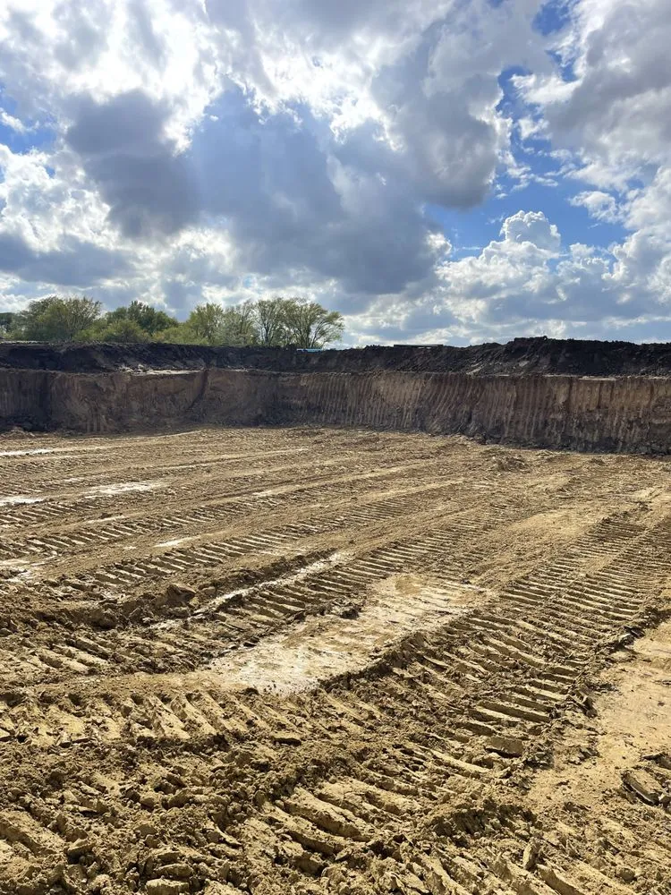 Top-rated yard maintenance near you in Lawson, MO by RBI Excavating