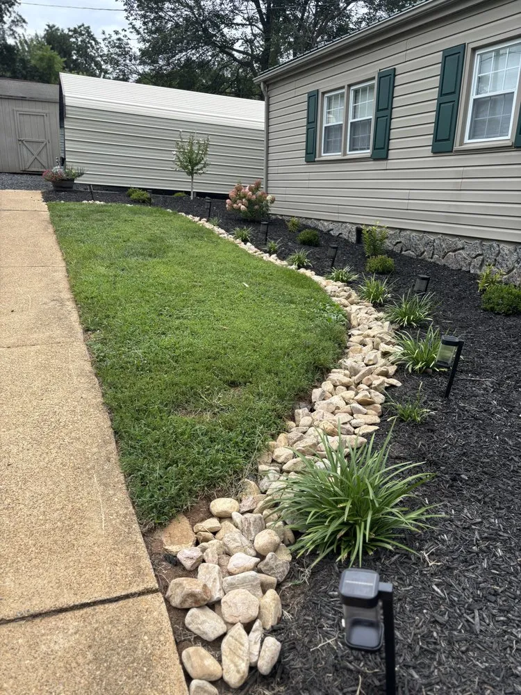 Expert garden landscaping experts serving Mount Crawford, VA - RC & Sons Lawn Care Services