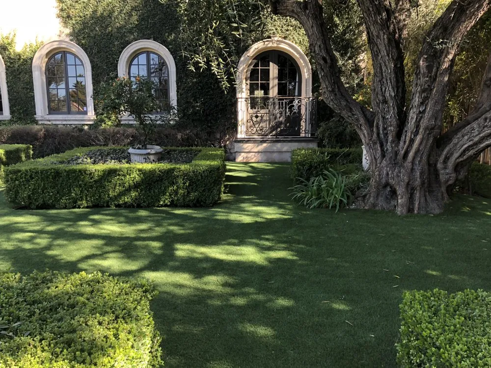 Custom landscape installation in The Woodlands, TX - RC Artificial Grass - Houston