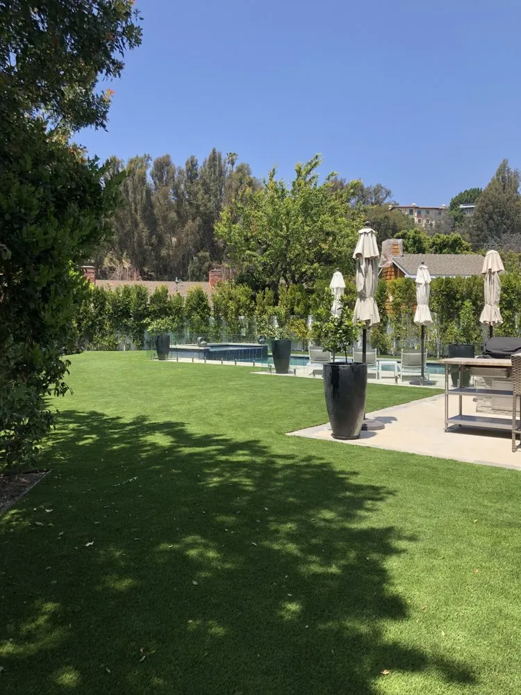 Local lawn mowing service experts serving The Woodlands, TX - RC Artificial Grass - Houston