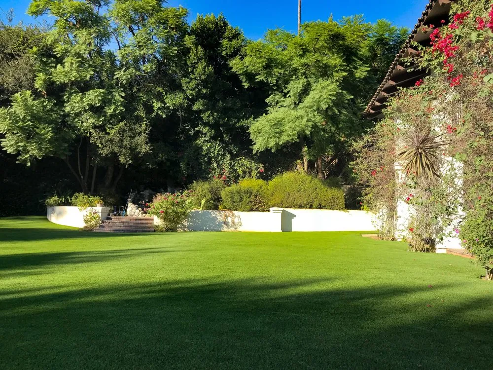 Custom yard cleanup service for residential properties across The Woodlands, TX - RC Artificial Grass - Houston