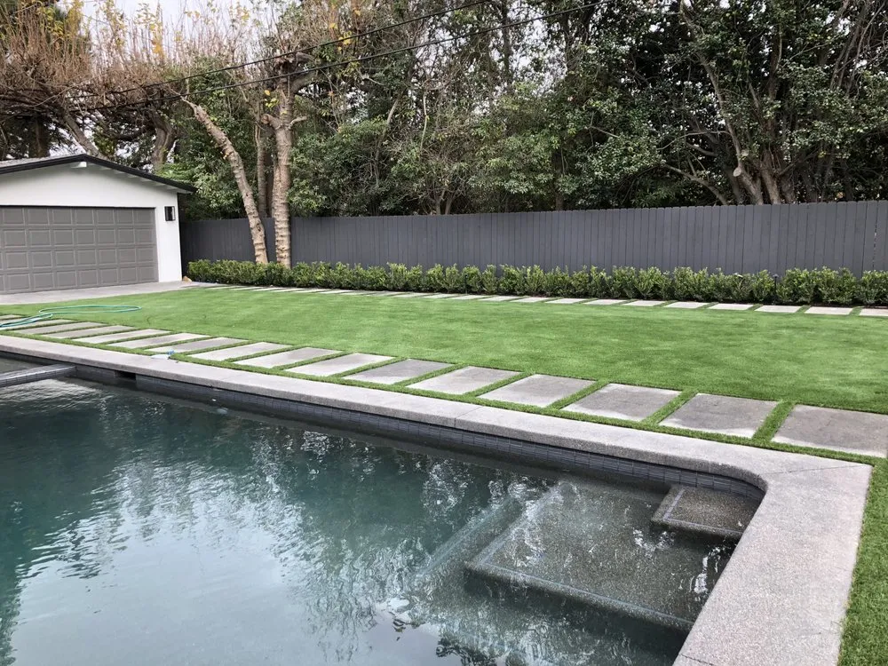 Top-rated yard maintenance for homes in The Woodlands, TX by RC Artificial Grass - Houston