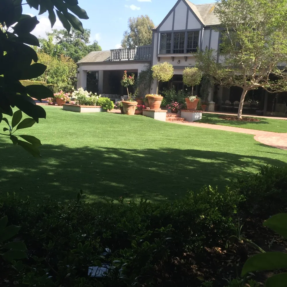 Local garden landscaping in The Woodlands, TX - RC Artificial Grass - Houston