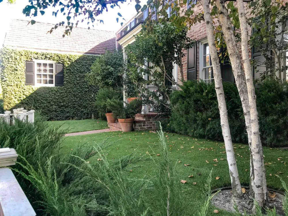 Local landscaping services for outdoor upgrades across The Woodlands, TX - RC Artificial Grass - Houston