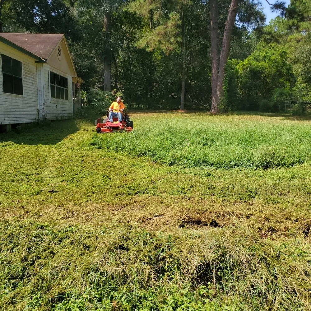 Expert landscaping services in Conroe, TX - RC Handyman Services