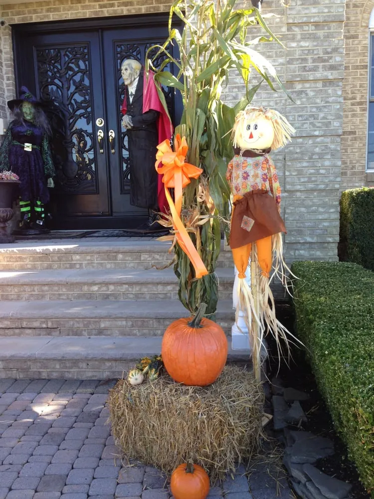 Top-rated yard cleanup service in Lincroft, NJ by RC Landscaping