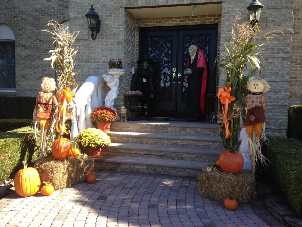 Local lawn mowing service with custom design in Lincroft, NJ by RC Landscaping