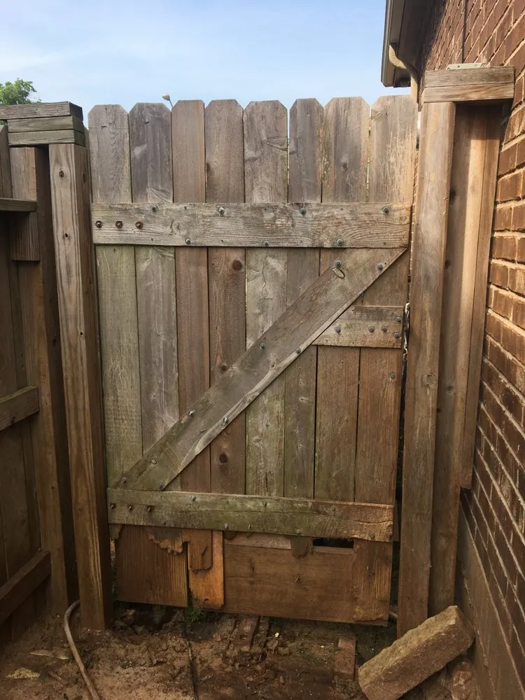 Affordable yard cleanup service for year-round maintenance in Fulshear, TX by RC Landscaping &Tree Services