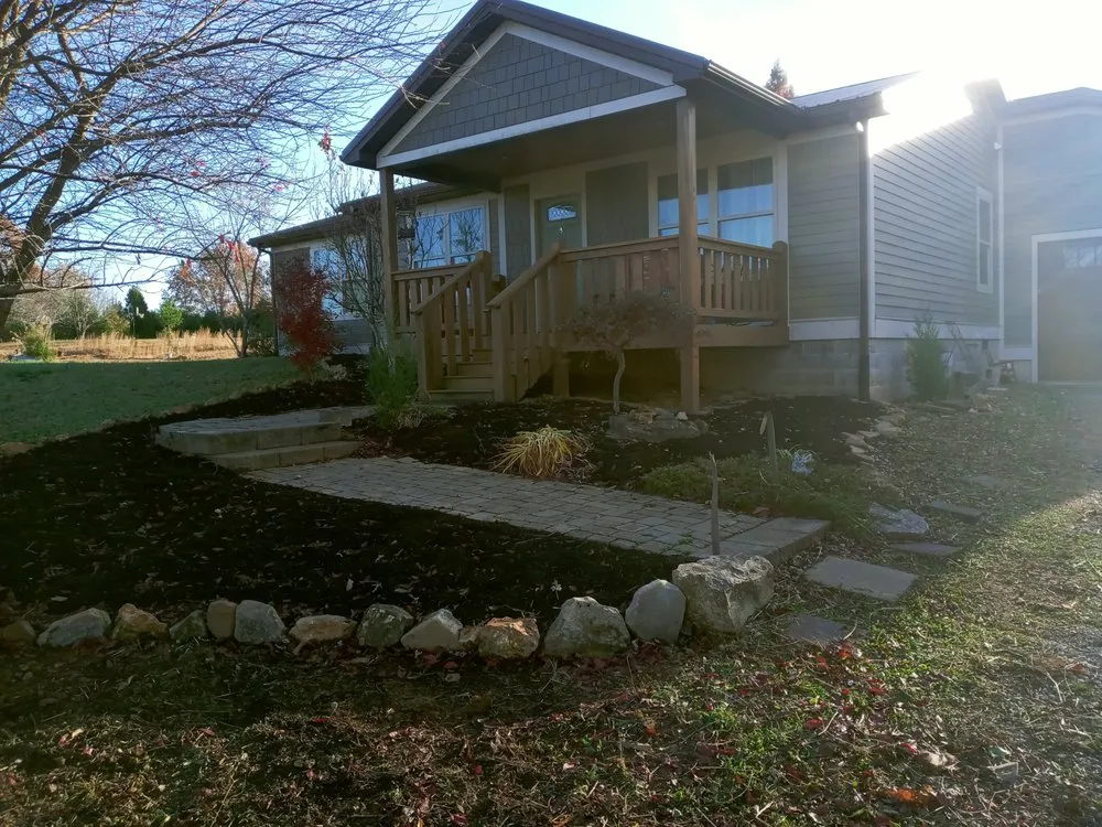 Expert lawn care service in Shepherdsville, KY - R&C Lawn's and More